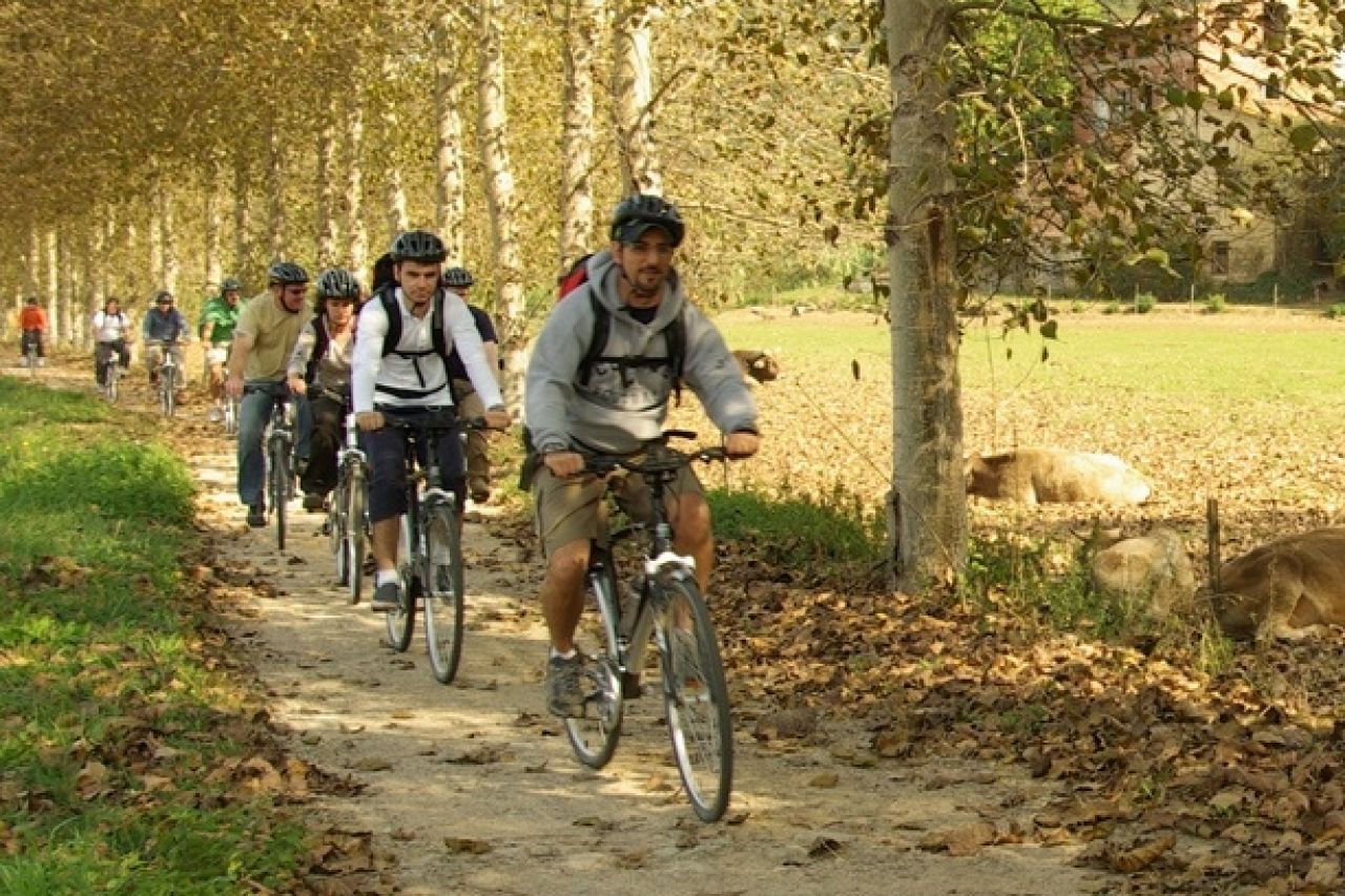 Novembre: descobreix els paisatges de la Garrotxa en bicicleta