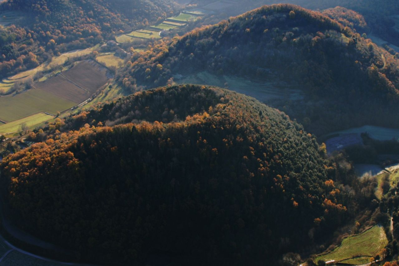 Volcans a l'ombra