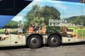 Nova campanya de promoció de la Garrotxa als busos de la línia Olot - Barcelona